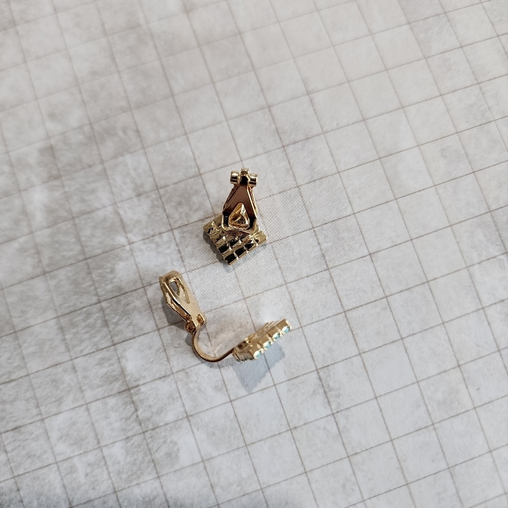 GOLD filled earrings - Picture 2 of 4